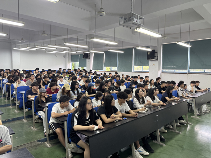 新闻照3_副本.jpg
