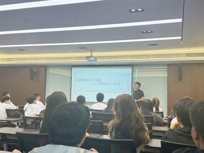 微信图片_20250914152633_147_126_副本.jpg
