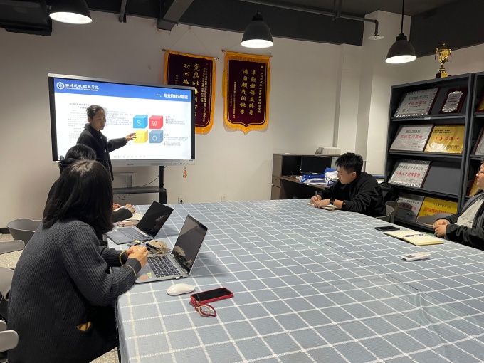 IMG_9040_副本.jpg IMG_9040_副本.jpg